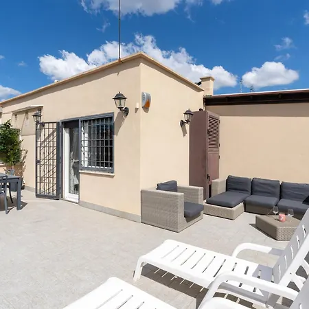 Stella Su San Pietro Apartment